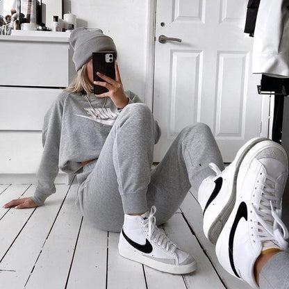 NIKE BLAZER